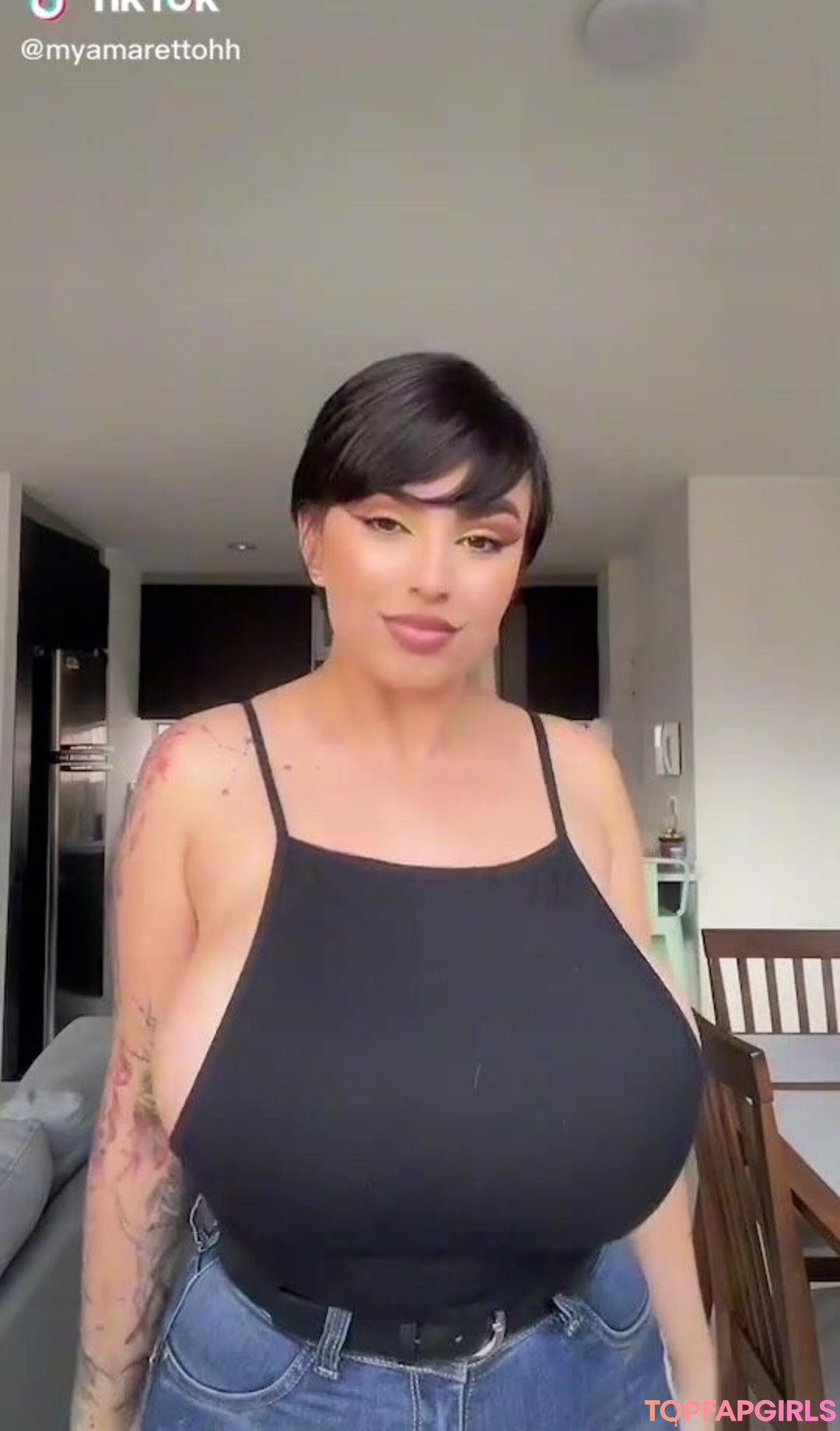 Photo nue de fuite OnlyFans de Amaretto Hammer #315