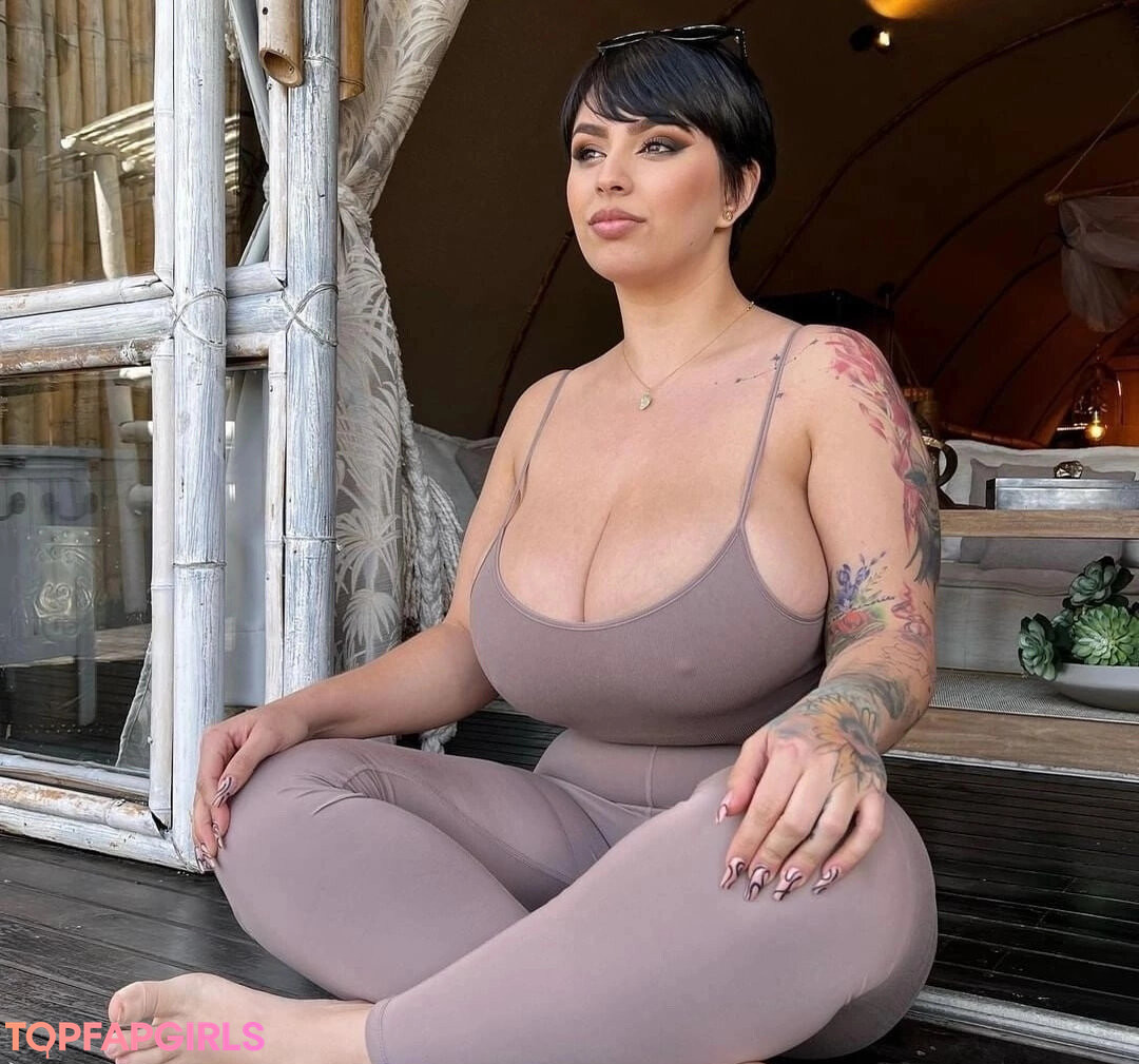 Photo nue de fuite OnlyFans de Amaretto Hammer #377