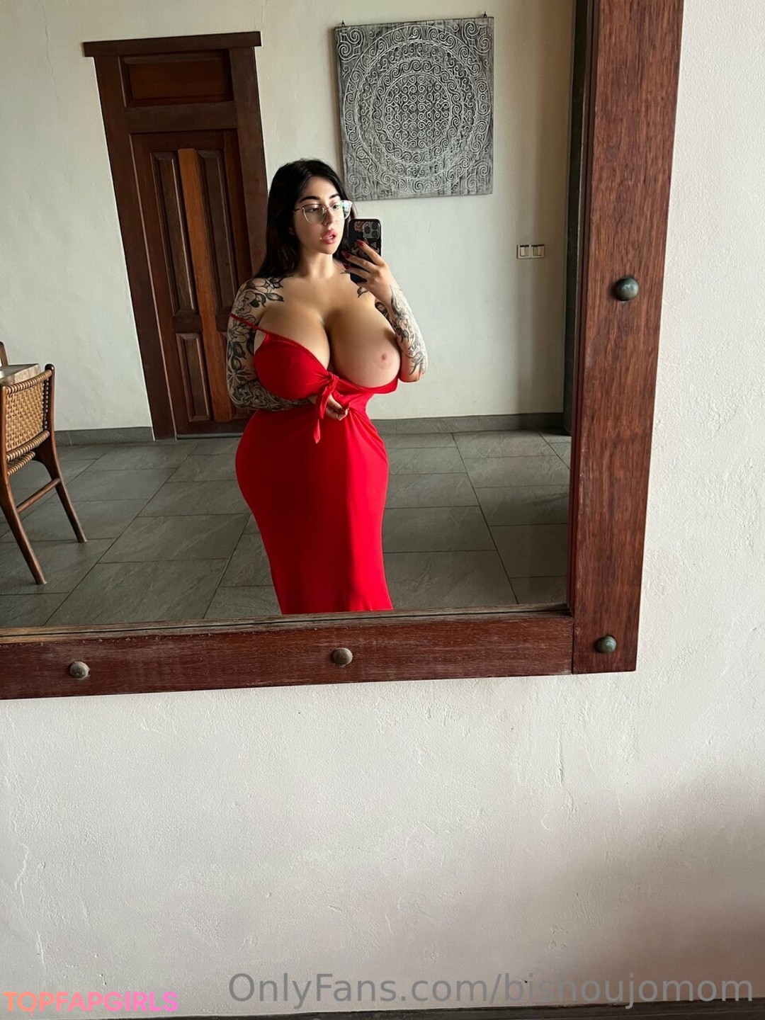 Photo nue de fuite OnlyFans de Bishoujo Mom #927