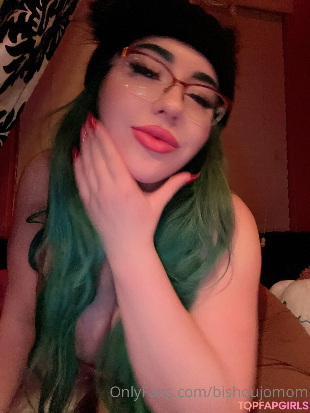 Photo nue de fuite OnlyFans de Bishoujo Mom #457