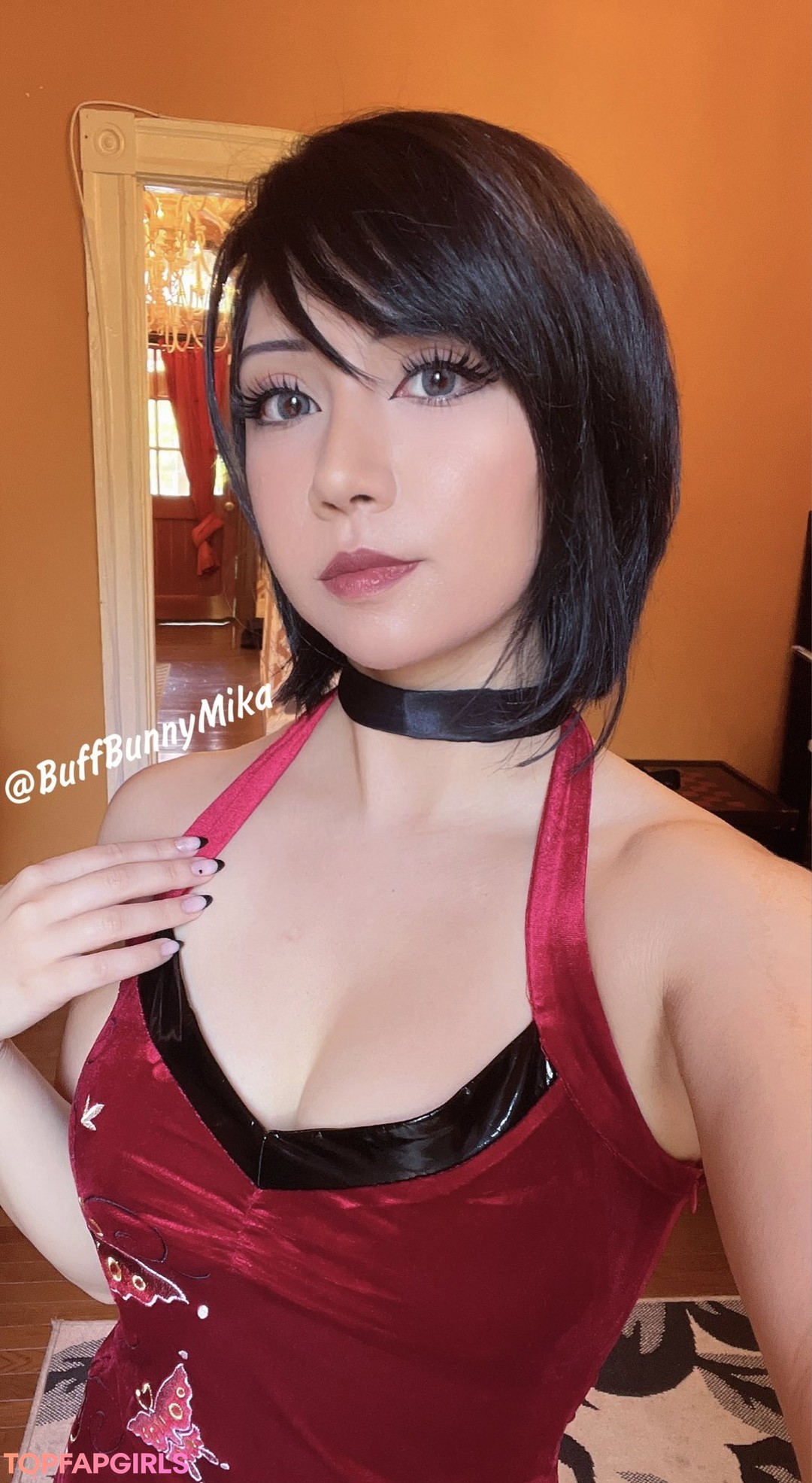 Photo nue de fuite OnlyFans de Womanwearingred #280