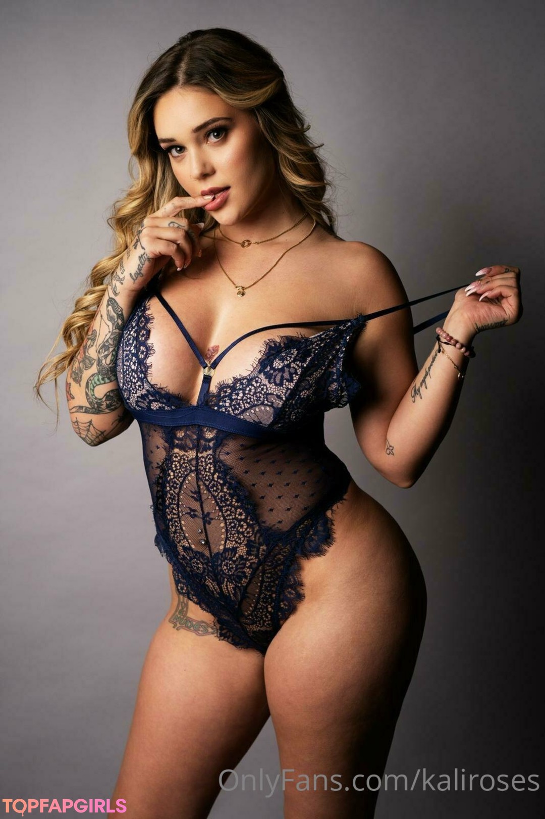 Photo nue de fuite OnlyFans de Kali Roses #6