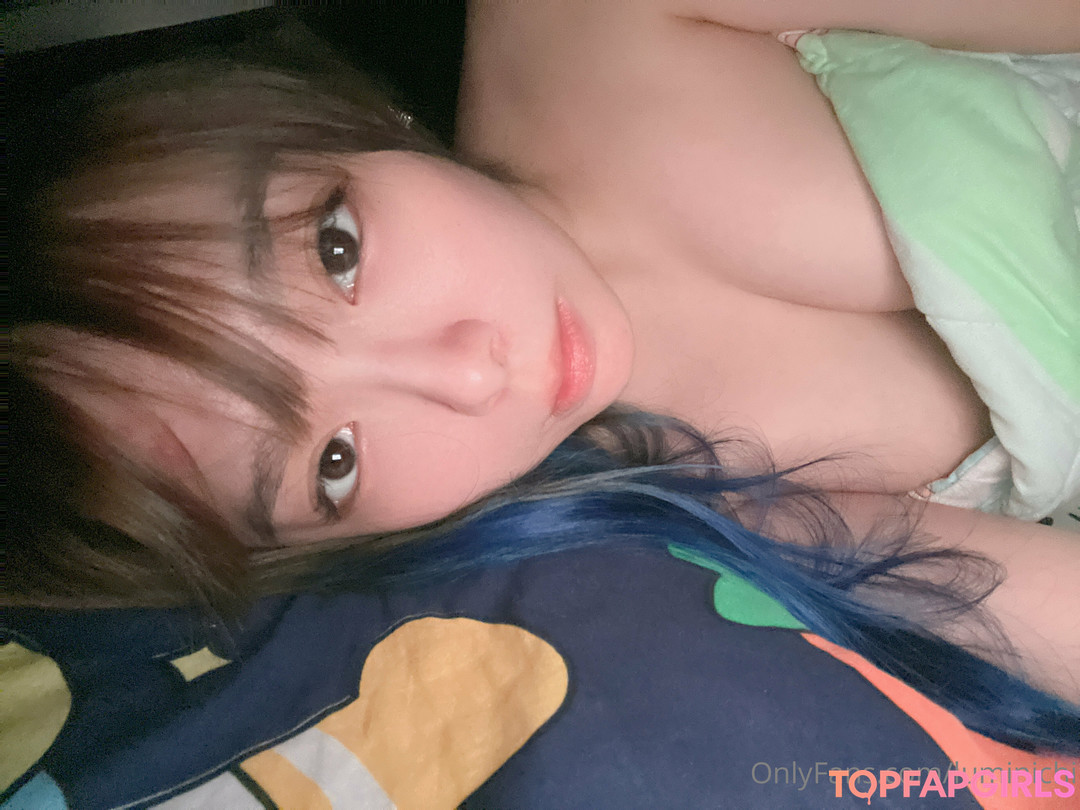 Photo nue de fuite OnlyFans de Luminichi #155