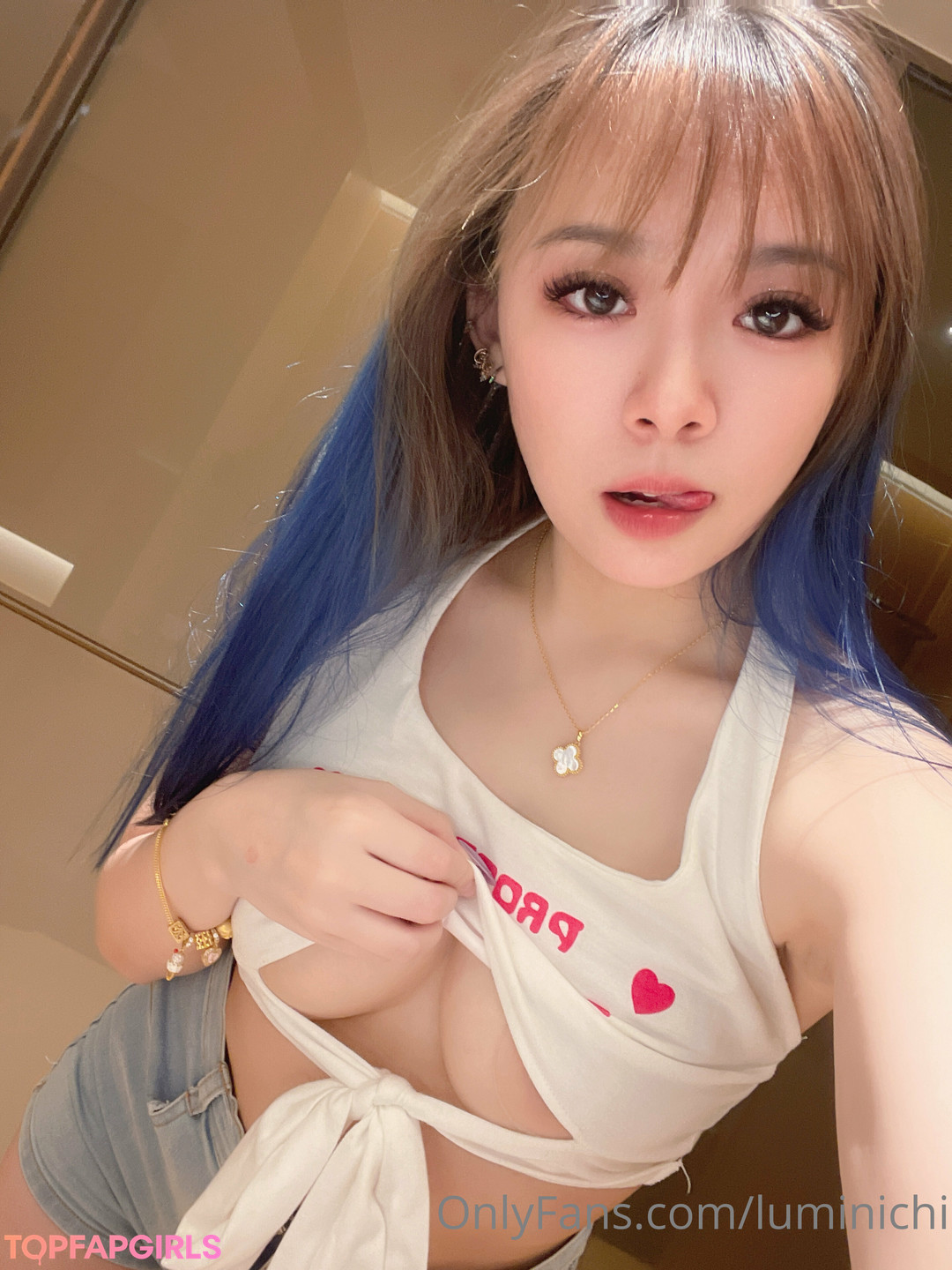 Photo nue de fuite OnlyFans de Luminichi #212