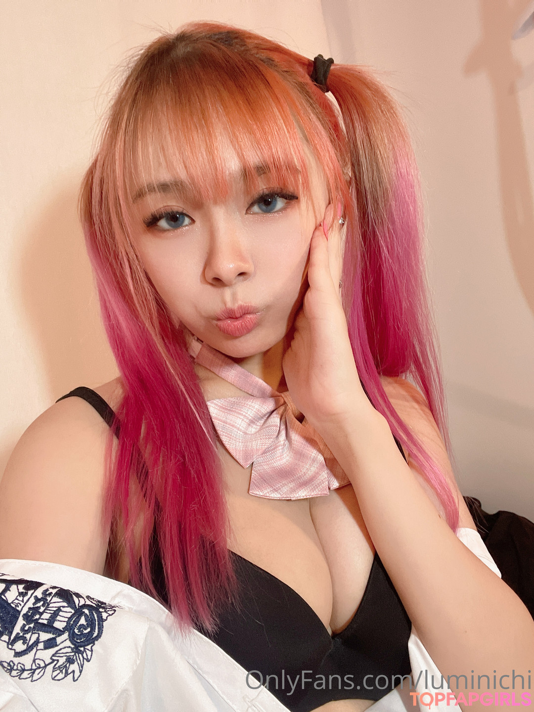 Photo nue de fuite OnlyFans de Luminichi #236