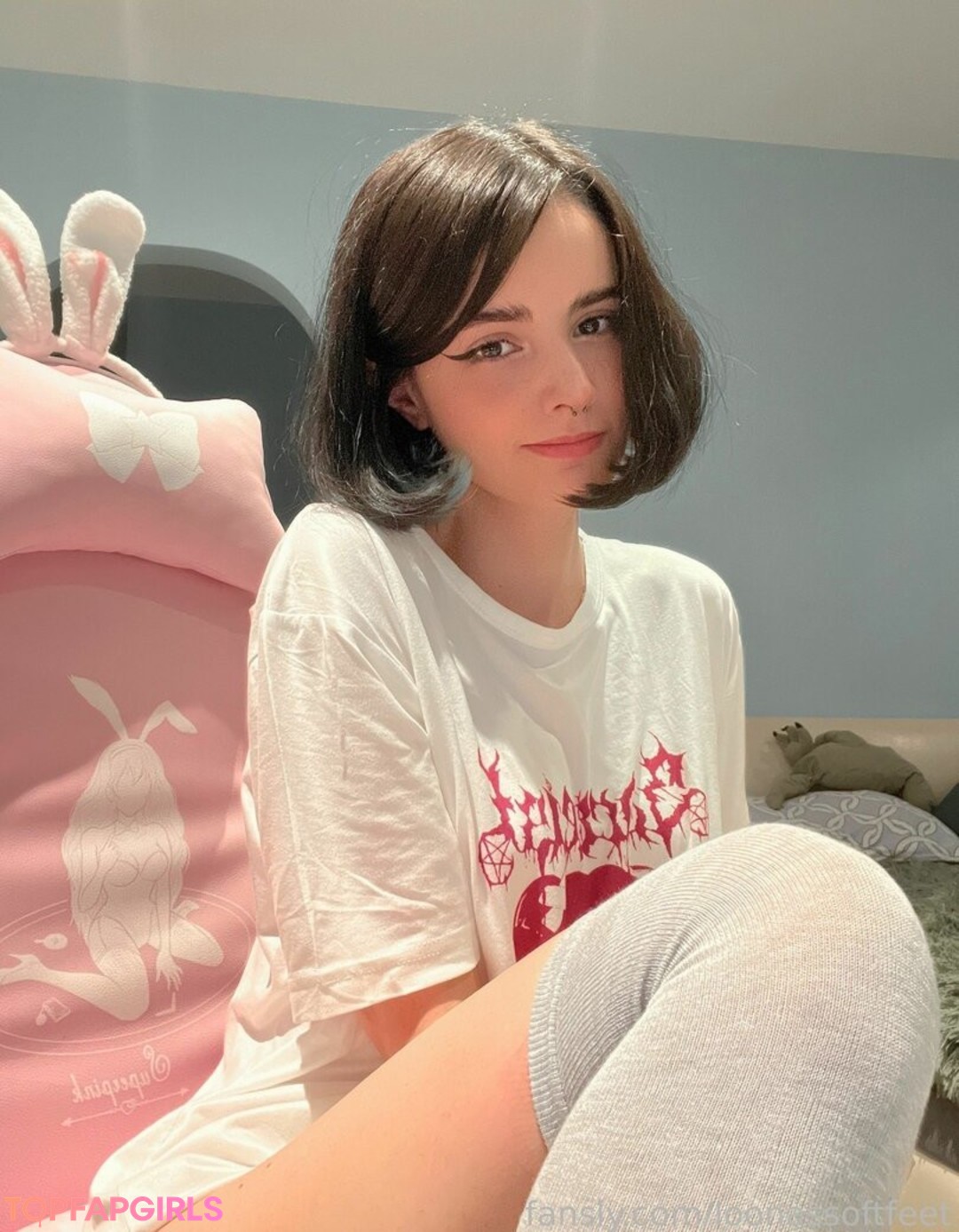 Photo nue de fuite OnlyFans de Loona #1083