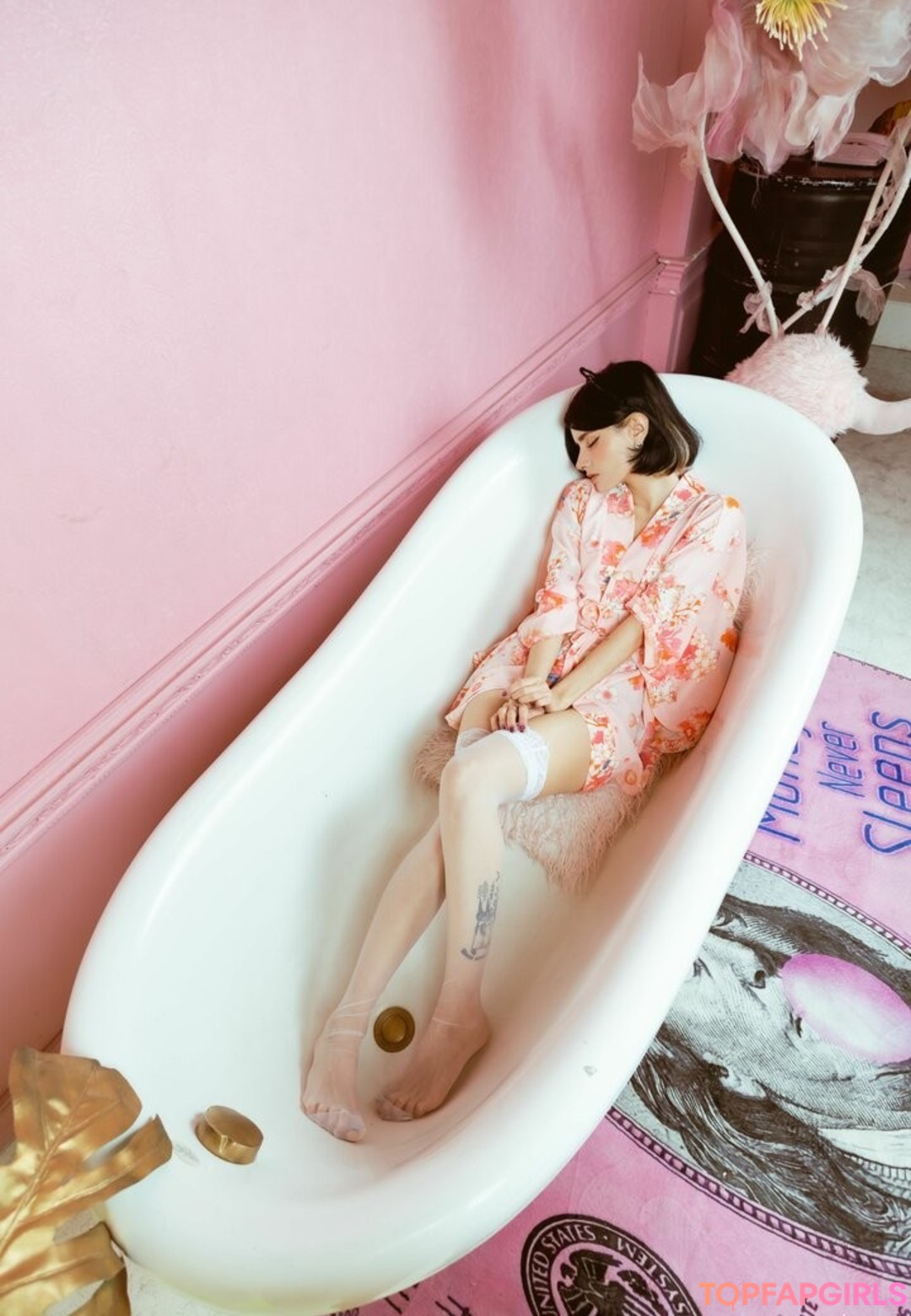 Photo nue de fuite OnlyFans de Loona #1219