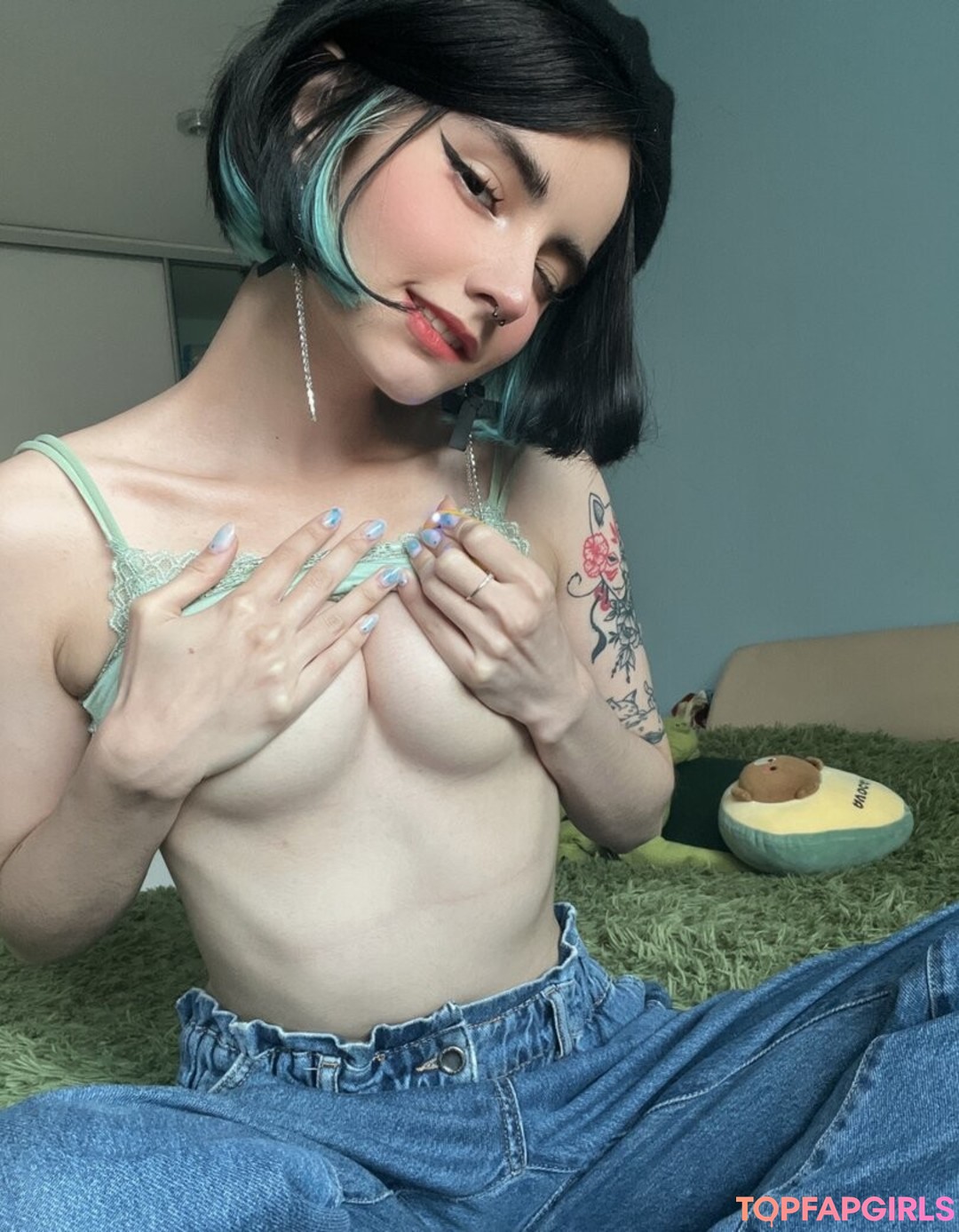 Photo nue de fuite OnlyFans de Loona #1259