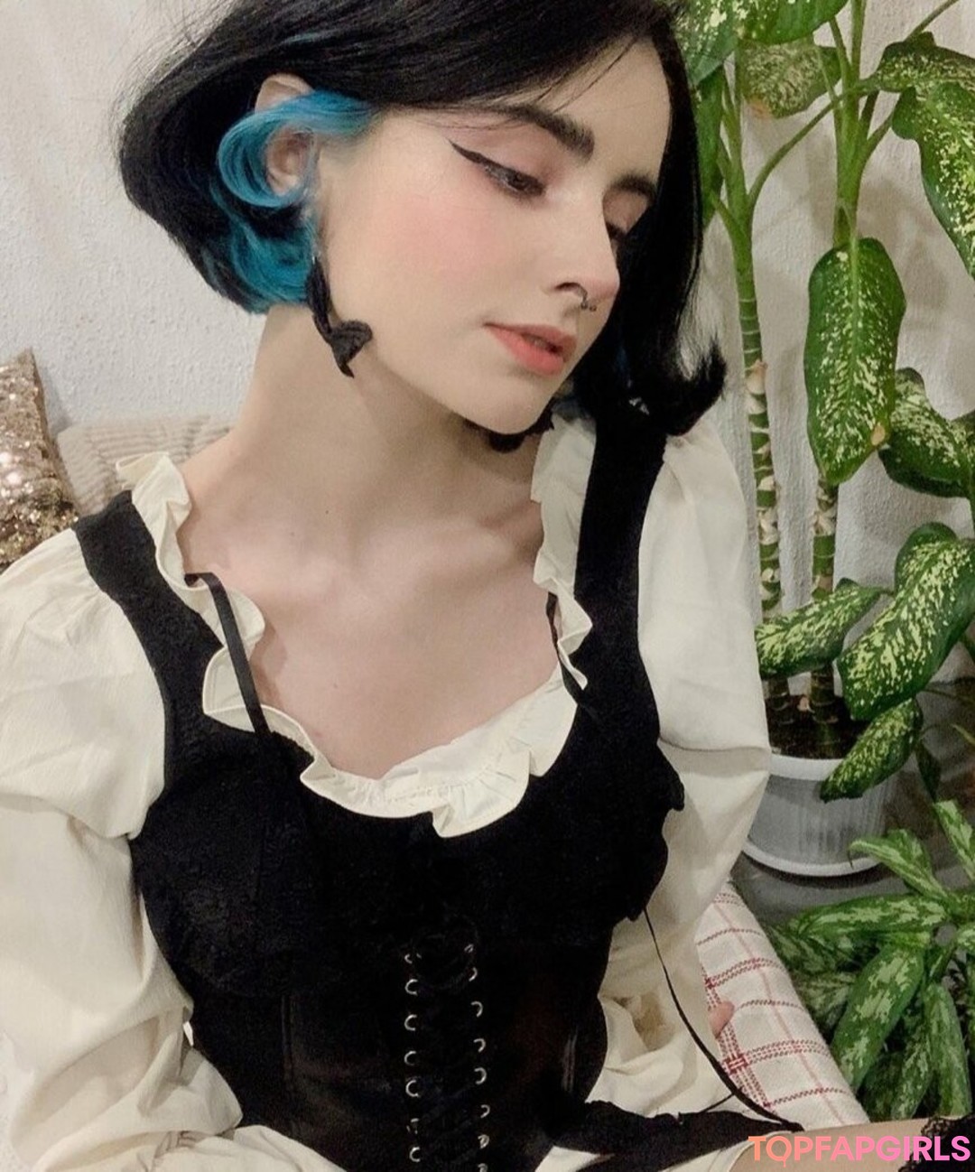 Photo nue de fuite OnlyFans de Loona #307