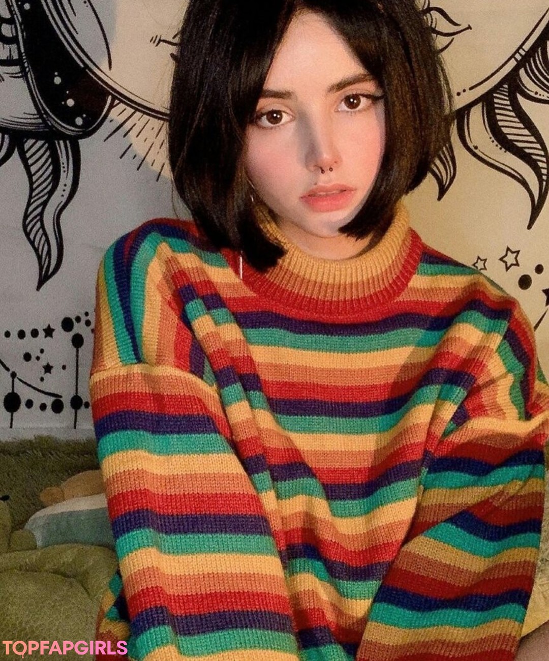 Photo nue de fuite OnlyFans de Loona #332