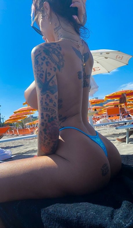 Photo nue de fuite OnlyFans de Alex Mucci
