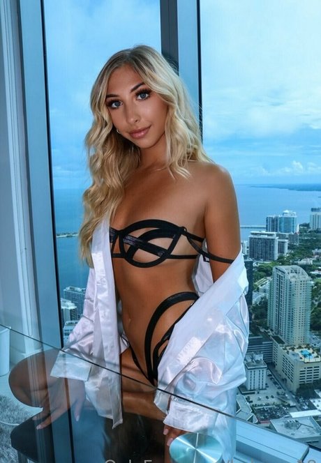 Photo nue de fuite OnlyFans de Kaleyxo18