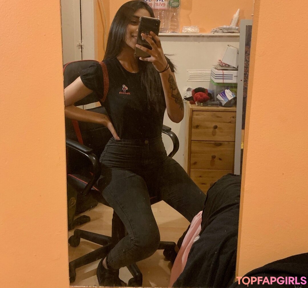 Photo nue de fuite OnlyFans de Bambiafterdark #5 Photo nue de fuite OnlyFans de Bambiafterdark #5