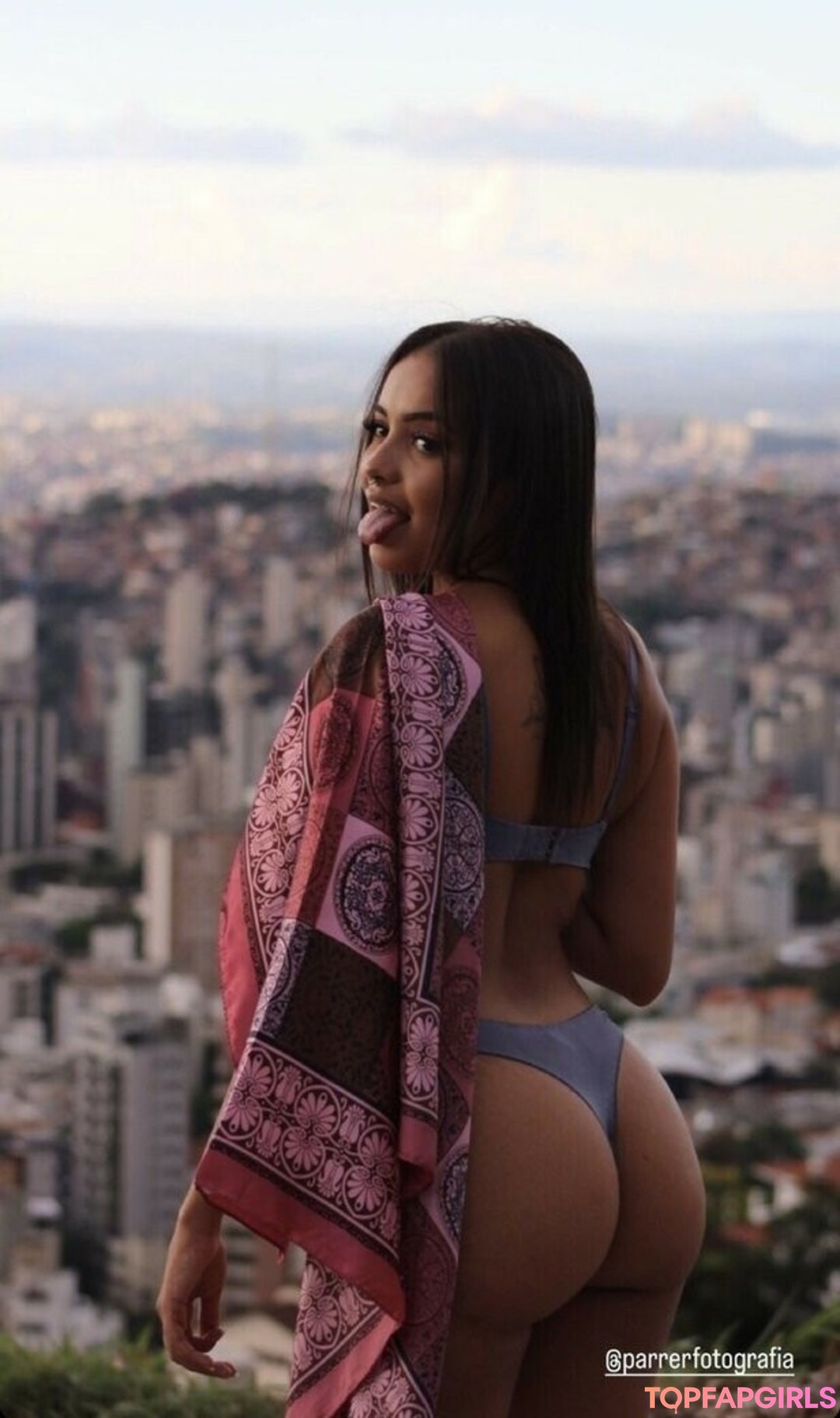 Photo nue de fuite OnlyFans de Gabriela Vitoria Reis #3 Photo nue de fuite OnlyFans de Gabriela Vitoria Reis #3