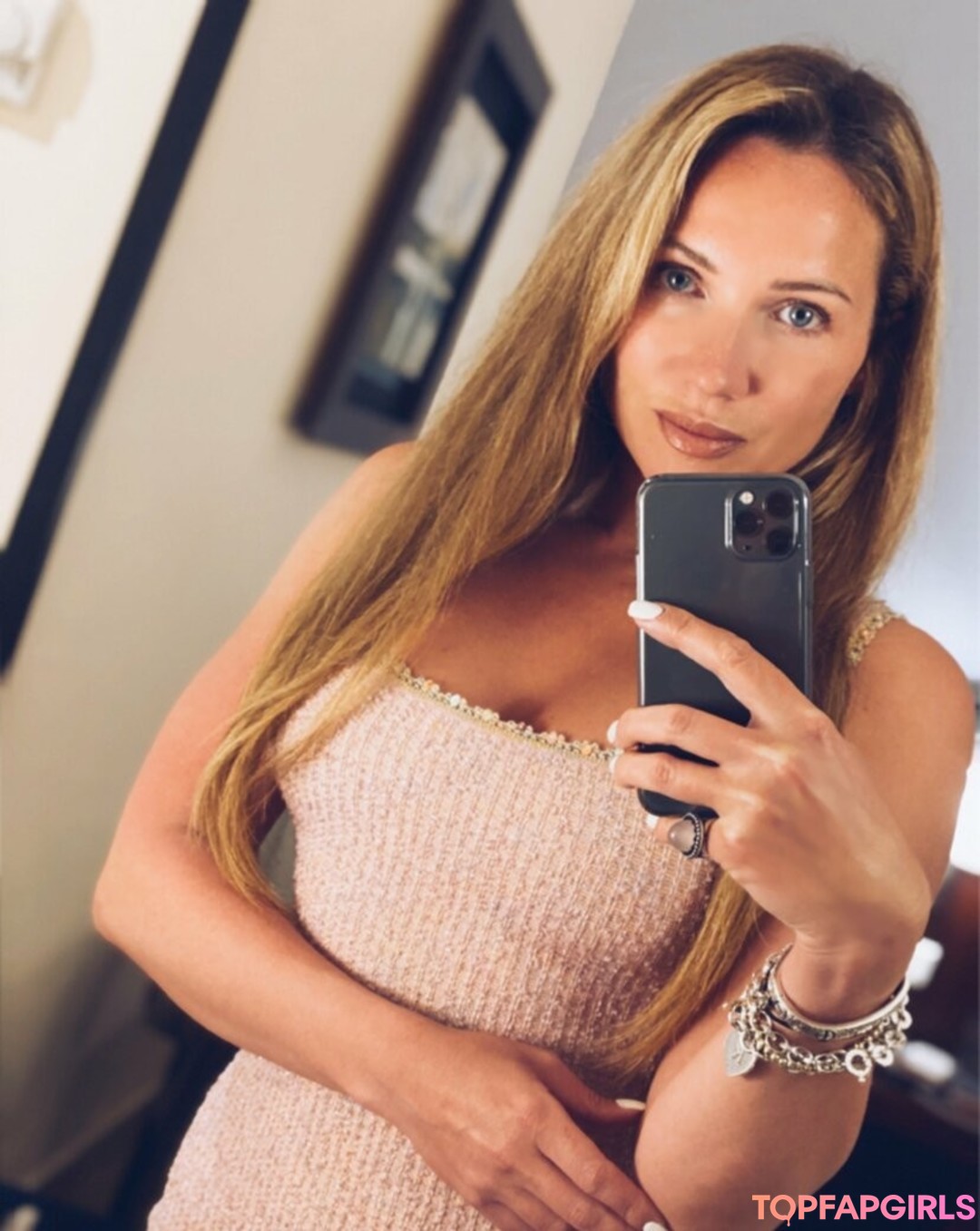 Photo nue de fuite OnlyFans de Veronicasilesto #42 Photo nue de fuite OnlyFans de Veronicasilesto #42