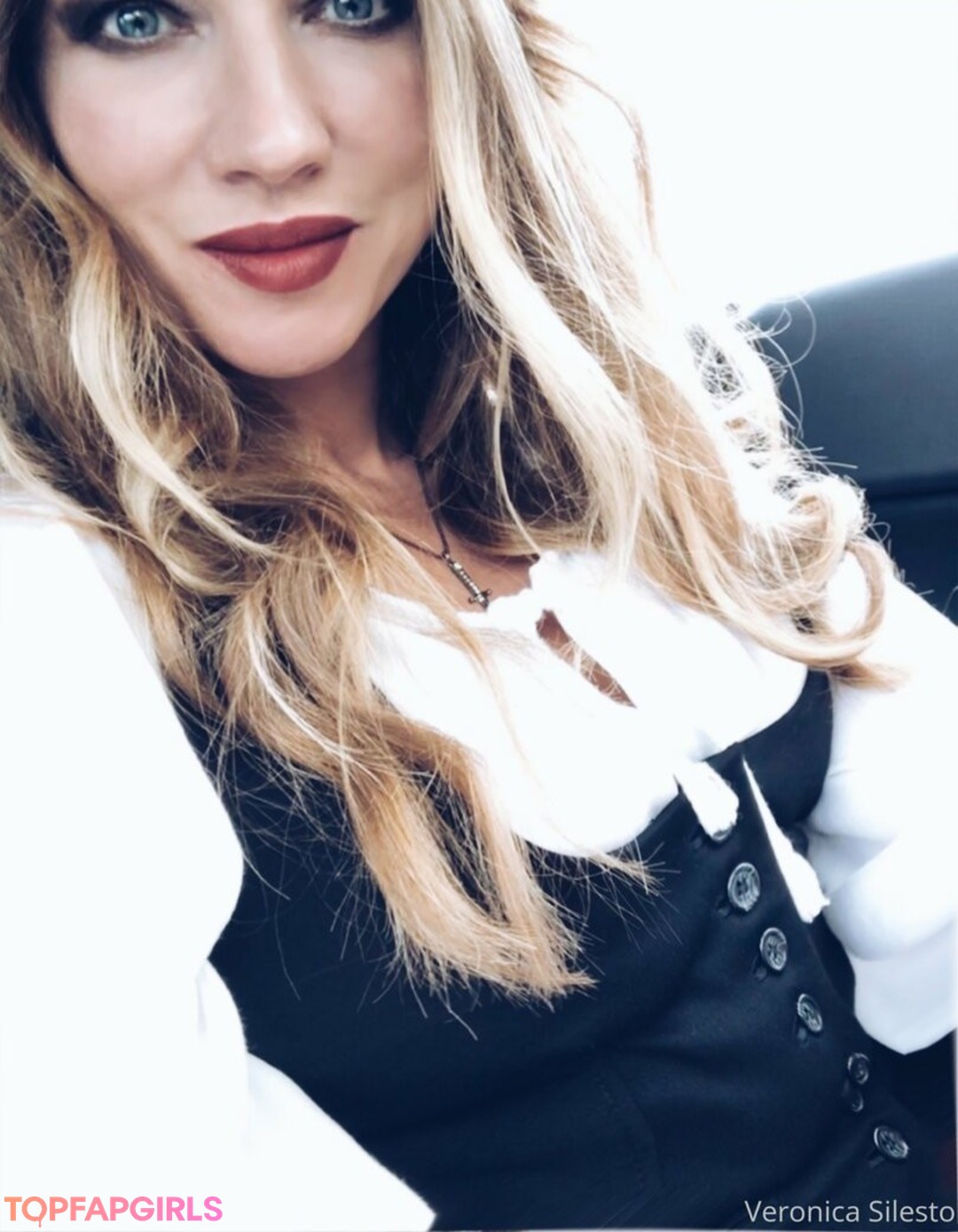 Photo nue de fuite OnlyFans de Veronicasilesto #48 Photo nue de fuite OnlyFans de Veronicasilesto #48