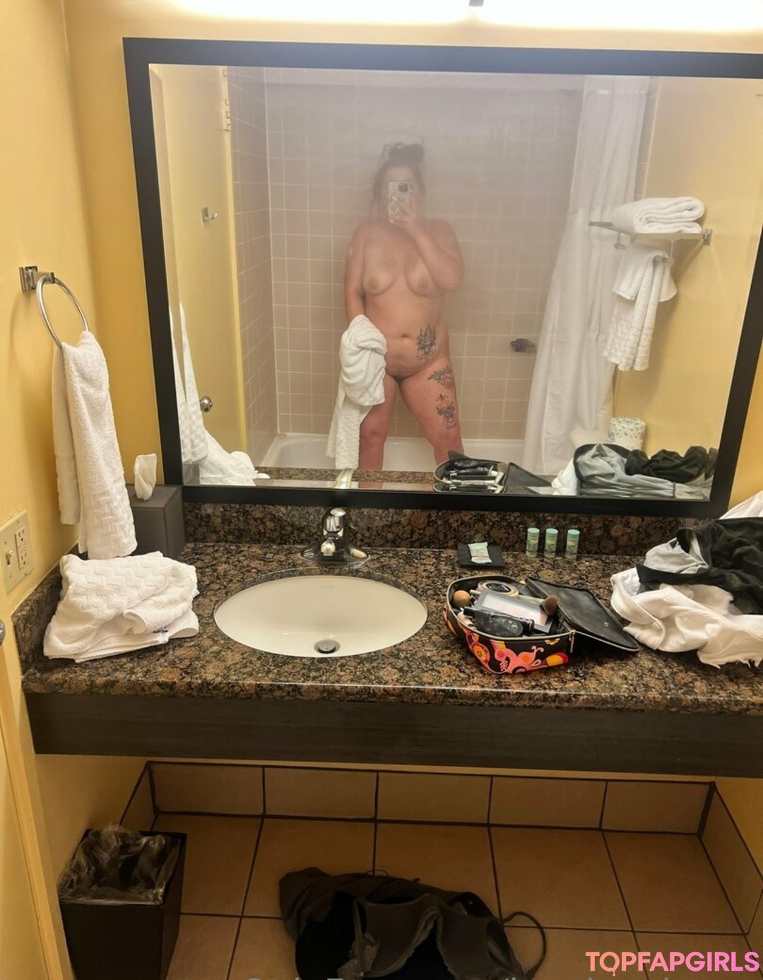 Photo nue de fuite OnlyFans de Princessleiaher #7 Photo nue de fuite OnlyFans de Princessleiaher #7