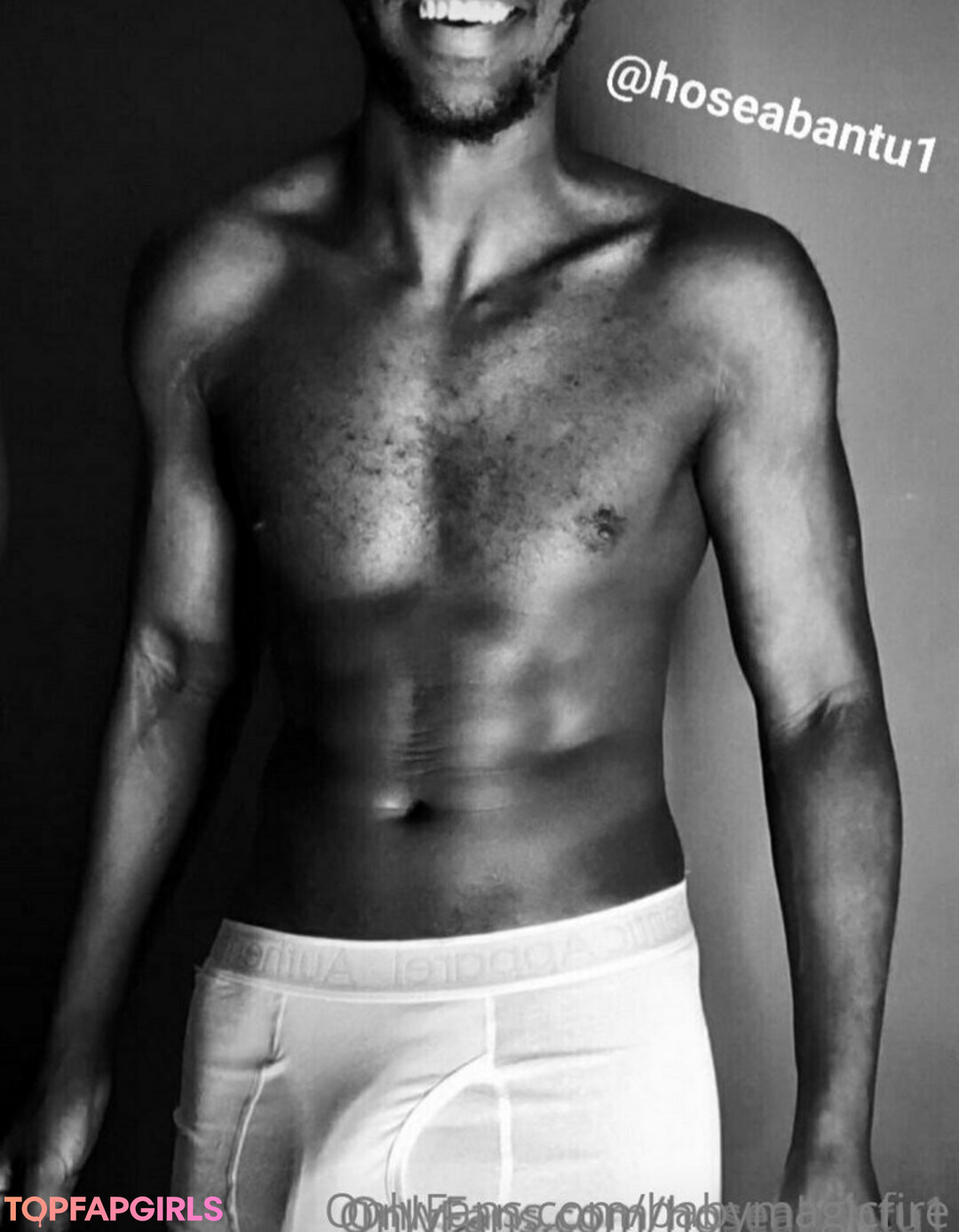 Photo nue de fuite OnlyFans de Babymagicfire #10 Photo nue de fuite OnlyFans de Babymagicfire #10