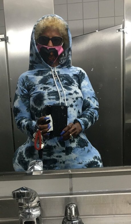Photo nue de fuite OnlyFans de Msphat70