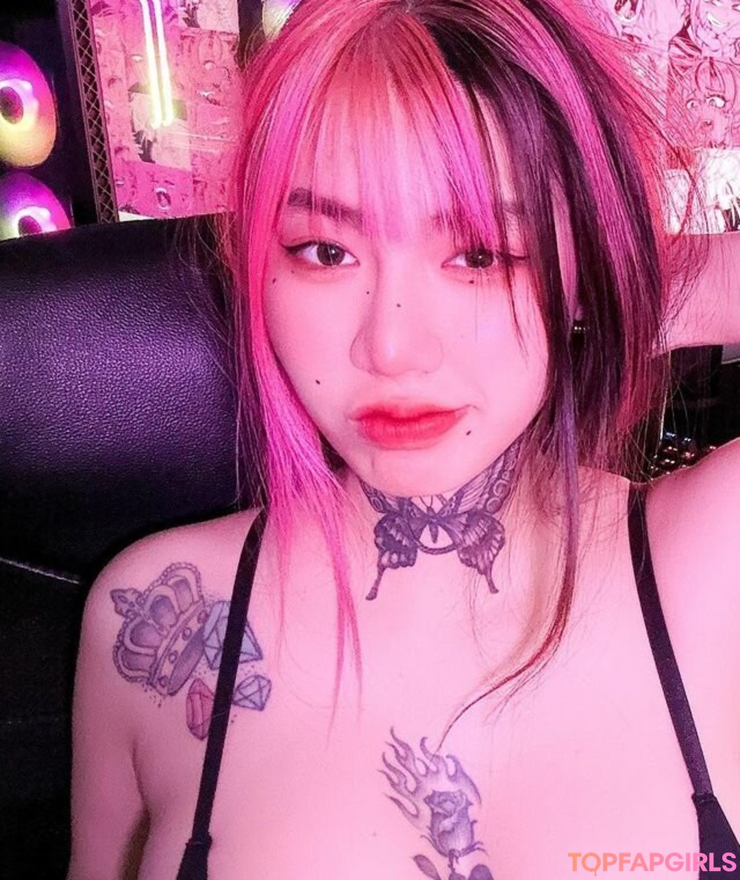 Photo nue de fuite OnlyFans de Irenkampong1 #25 Photo nue de fuite OnlyFans de Irenkampong1 #25