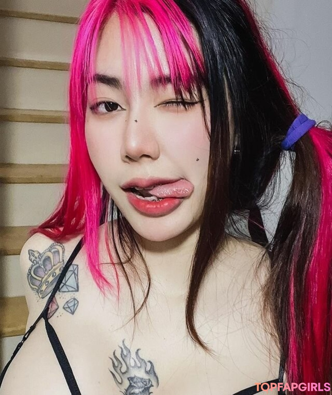 Photo nue de fuite OnlyFans de Irenkampong1 #6 Photo nue de fuite OnlyFans de Irenkampong1 #6