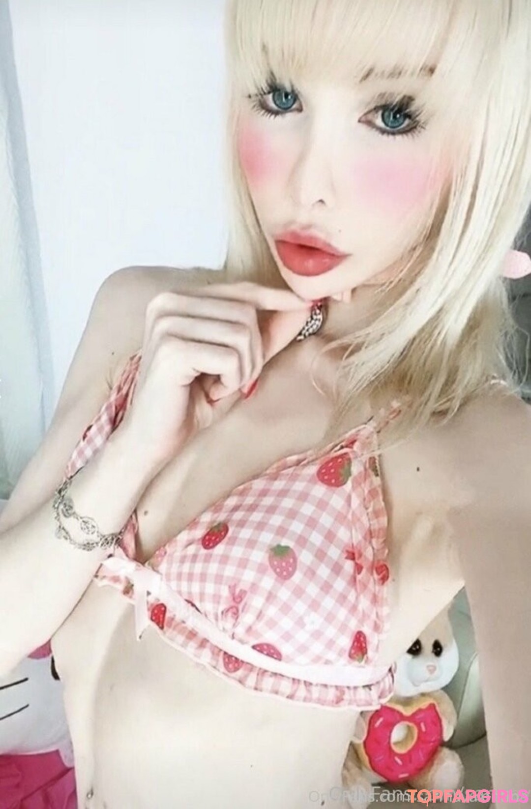 Photo nue de fuite OnlyFans de Sarinavalentina #14 Photo nue de fuite OnlyFans de Sarinavalentina #14