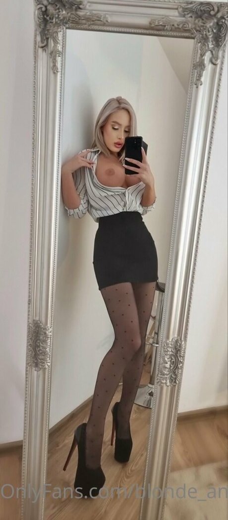 Photo nue de fuite OnlyFans de Anna Brown