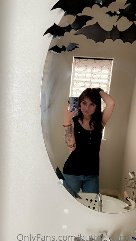 Photo nue de fuite OnlyFans de Buttercupxp