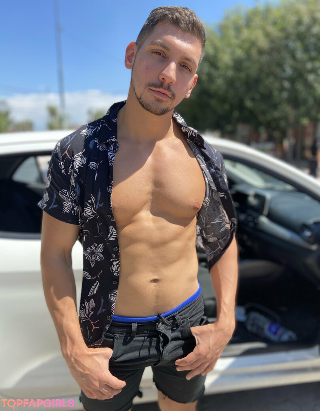 Photo nue de fuite OnlyFans de Emilianoterra #10 Photo nue de fuite OnlyFans de Emilianoterra #10