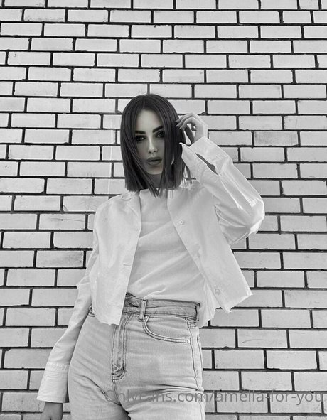 Amelia-for-you