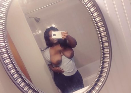 Ebonyashley_