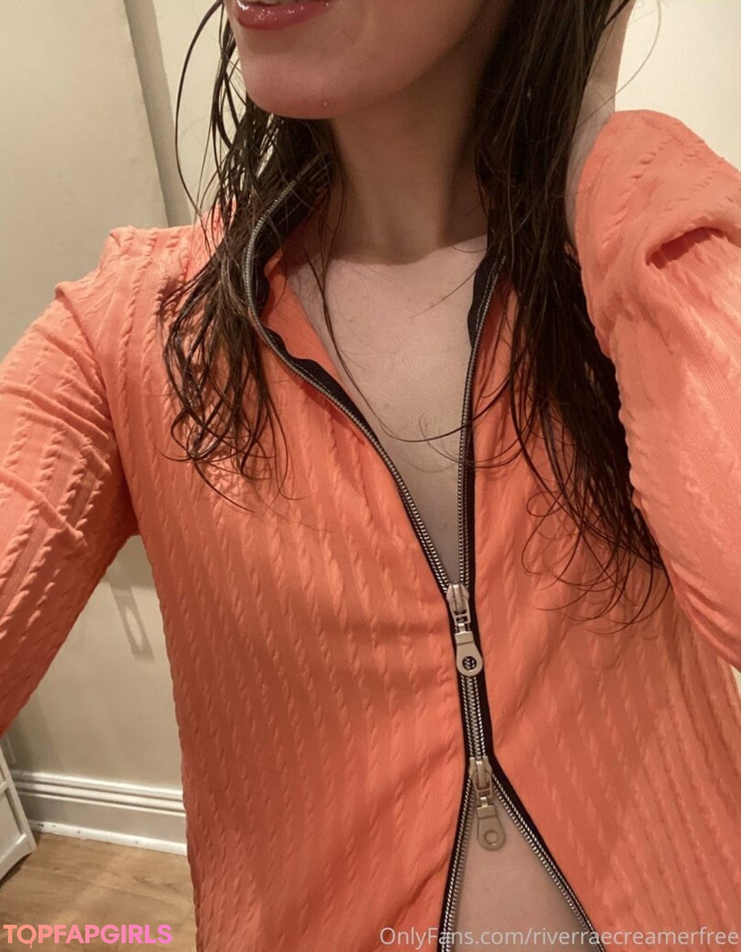 Photo nue de fuite OnlyFans de Riverraecreamerfree #4 Photo nue de fuite OnlyFans de Riverraecreamerfree #4