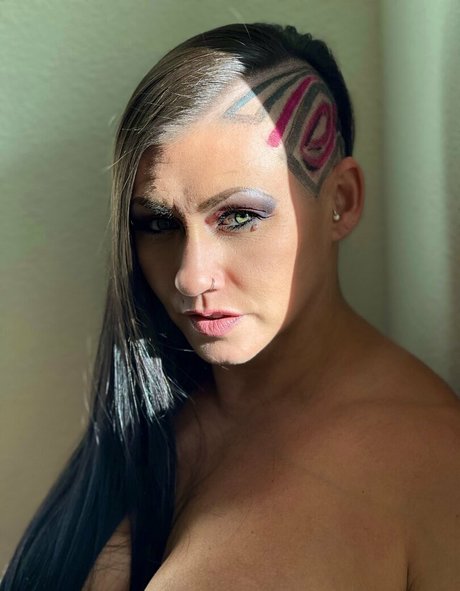 Vegasqueen