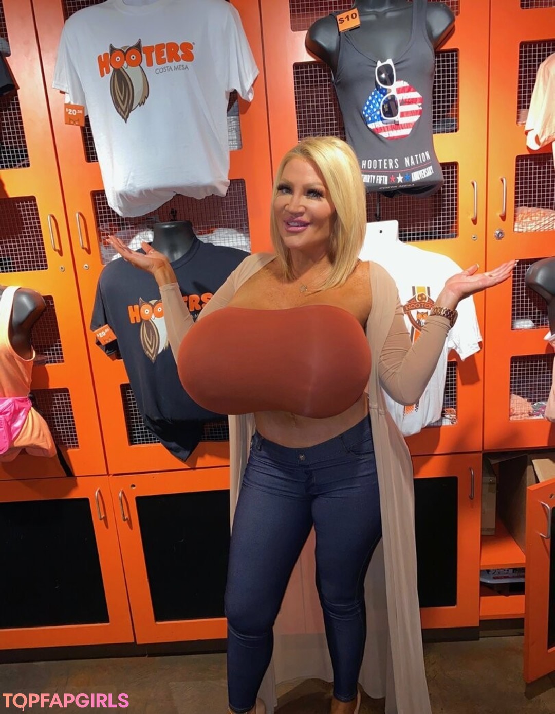 Photo nue de fuite OnlyFans de Allegracolesworld #92 Photo nue de fuite OnlyFans de Allegracolesworld #92