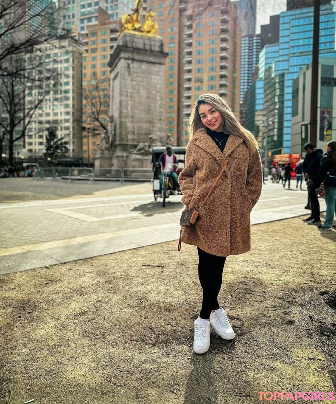 Photo nue de fuite OnlyFans de Dale08gc #43 Photo nue de fuite OnlyFans de Dale08gc #43