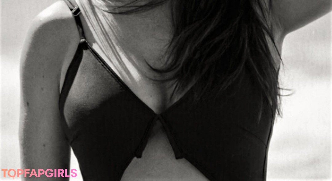 Photo nue de fuite OnlyFans de Jess Impiazzi #248 Photo nue de fuite OnlyFans de Jess Impiazzi #248