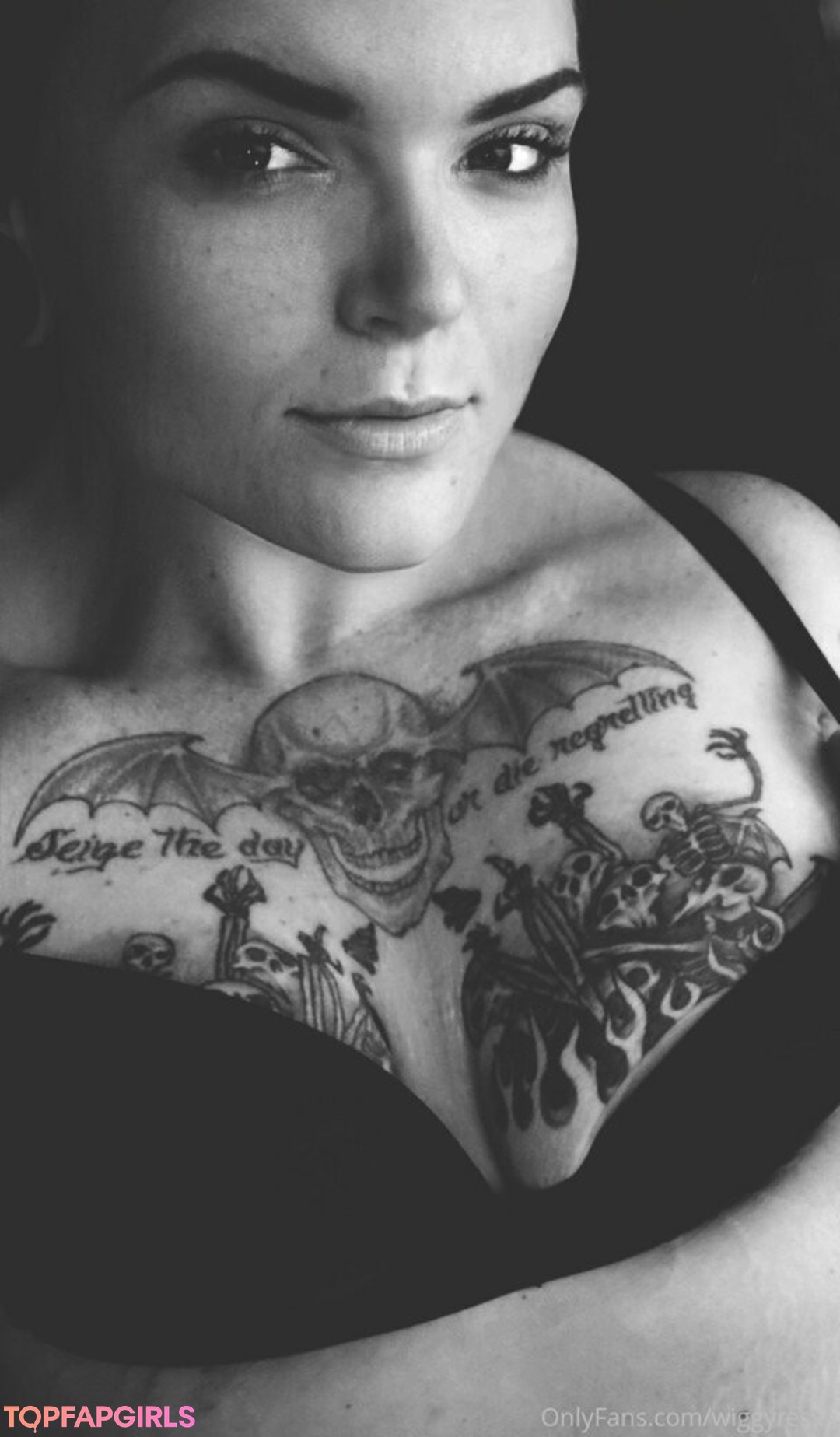 Photo nue de fuite OnlyFans de Wiggyressx #22 Photo nue de fuite OnlyFans de Wiggyressx #22