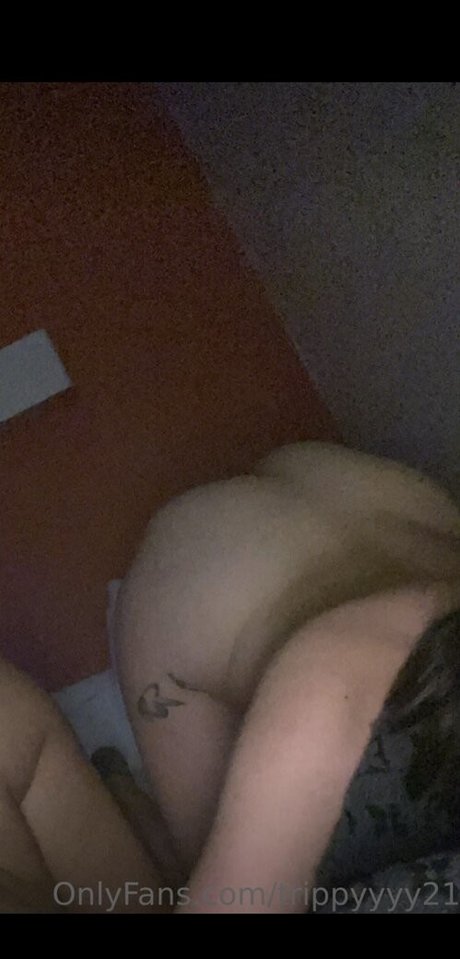 Photo nue de fuite OnlyFans de Trippyyyy21