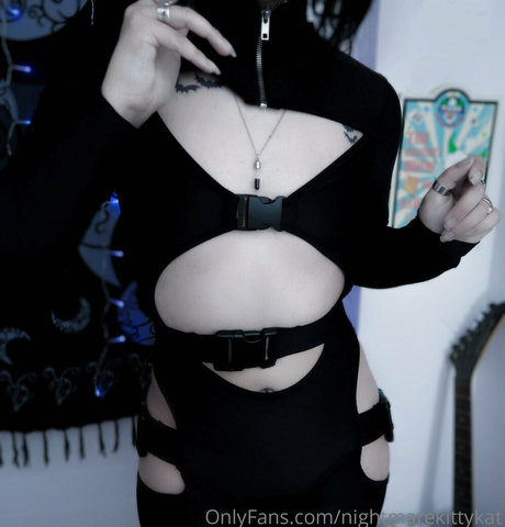 Photo nue de fuite OnlyFans de Nightmarekittykat