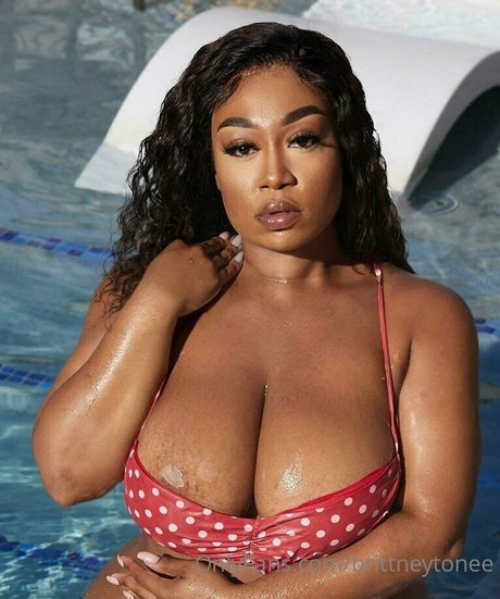 Photo nue de fuite OnlyFans de Brittneytonee