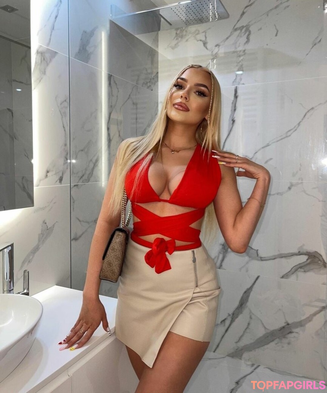 Photo nue de fuite OnlyFans de Gabriella Szklarz #8 Photo nue de fuite OnlyFans de Gabriella Szklarz #8