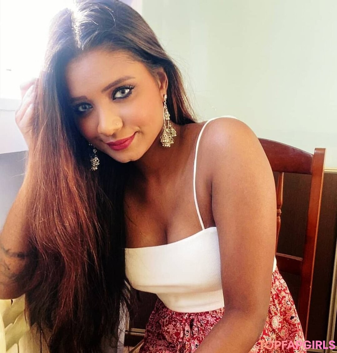 Photo nue de fuite OnlyFans de Resha Antony #139 Photo nue de fuite OnlyFans de Resha Antony #139
