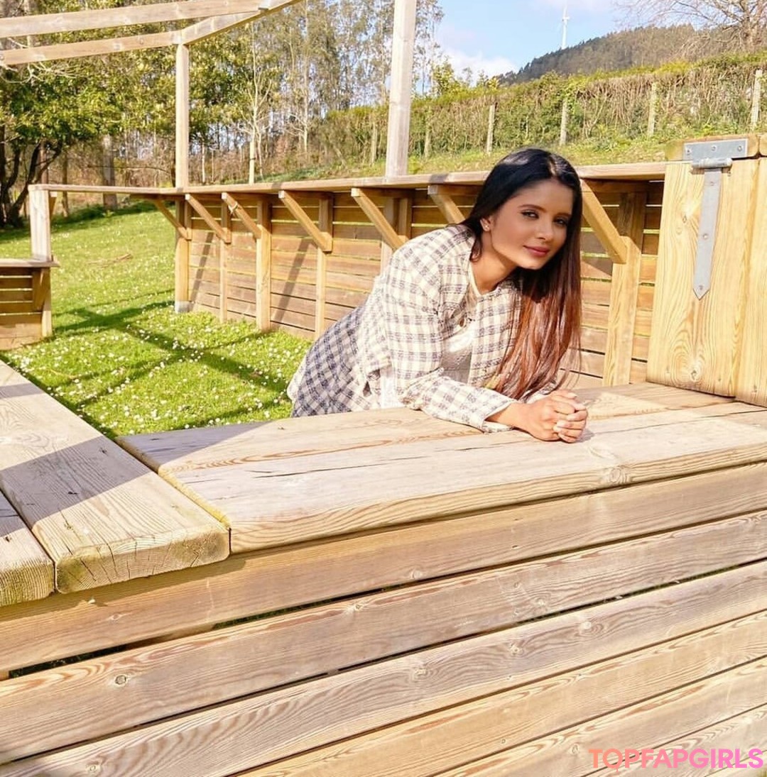Photo nue de fuite OnlyFans de Resha Antony #166 Photo nue de fuite OnlyFans de Resha Antony #166