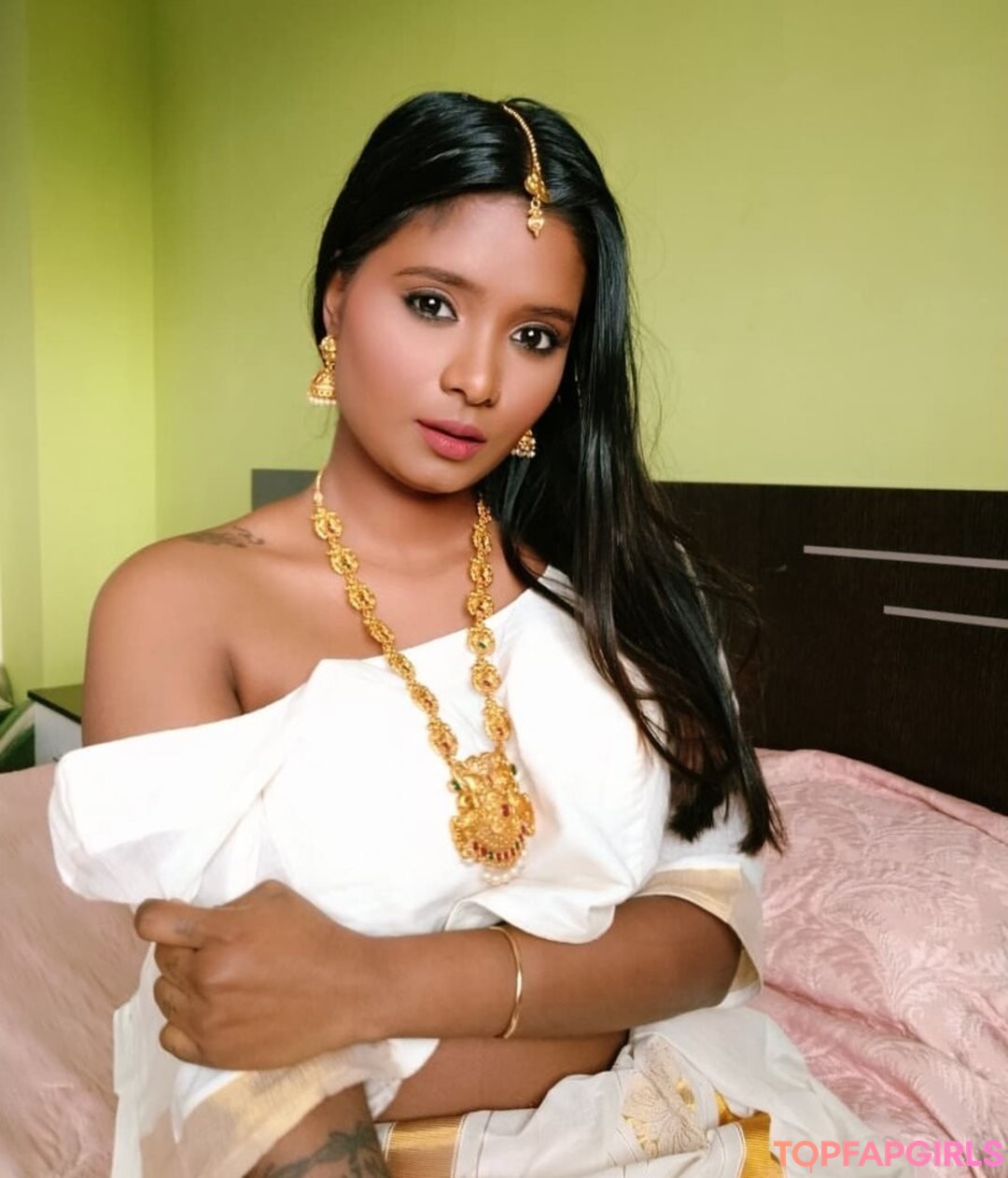 Photo nue de fuite OnlyFans de Resha Antony #195 Photo nue de fuite OnlyFans de Resha Antony #195