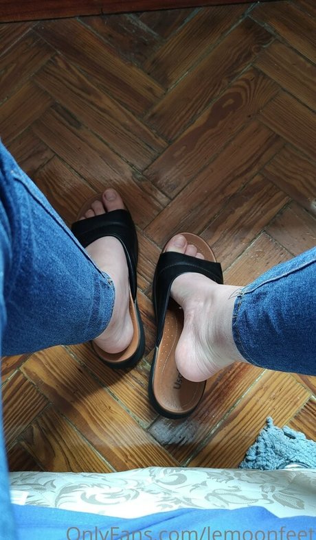 Lemoonfeet