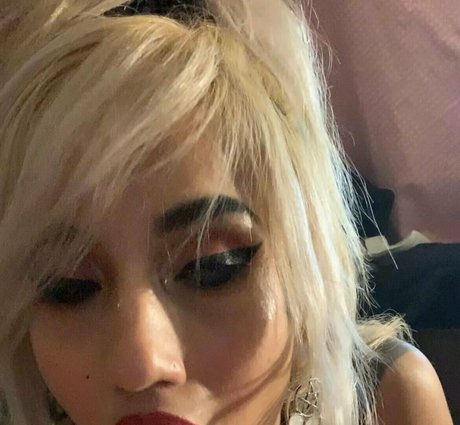Photo nue de fuite OnlyFans de Deeppenetrati0n