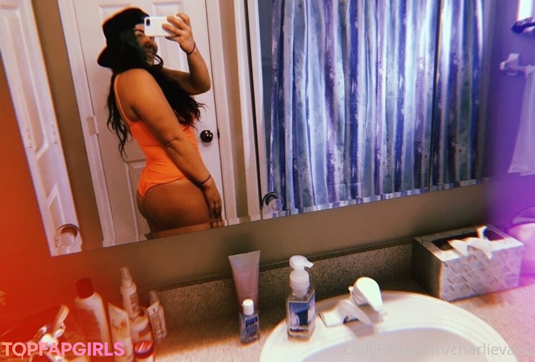 Photo nue de fuite OnlyFans de Charli Evans #111 Photo nue de fuite OnlyFans de Charli Evans #111