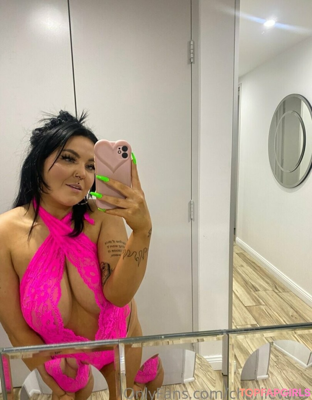 Photo nue de fuite OnlyFans de Charli Evans #49 Photo nue de fuite OnlyFans de Charli Evans #49