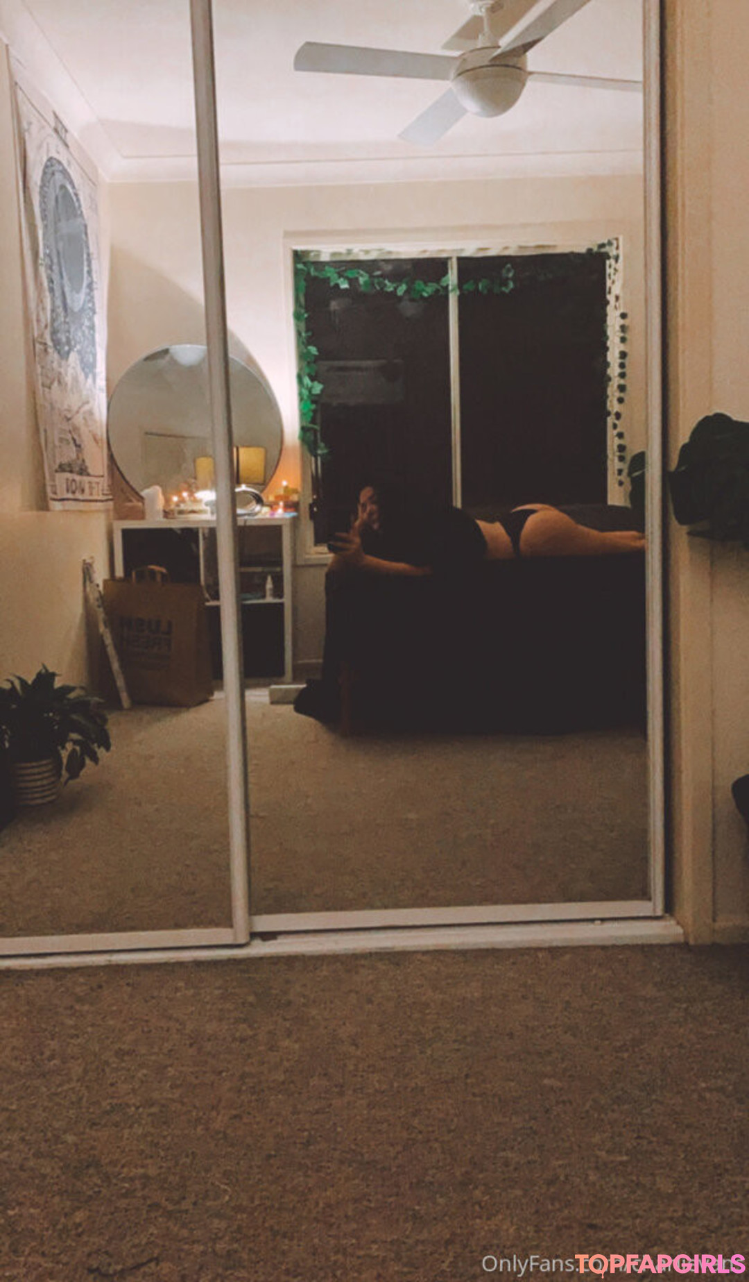 Photo nue de fuite OnlyFans de Charli Evans #95 Photo nue de fuite OnlyFans de Charli Evans #95