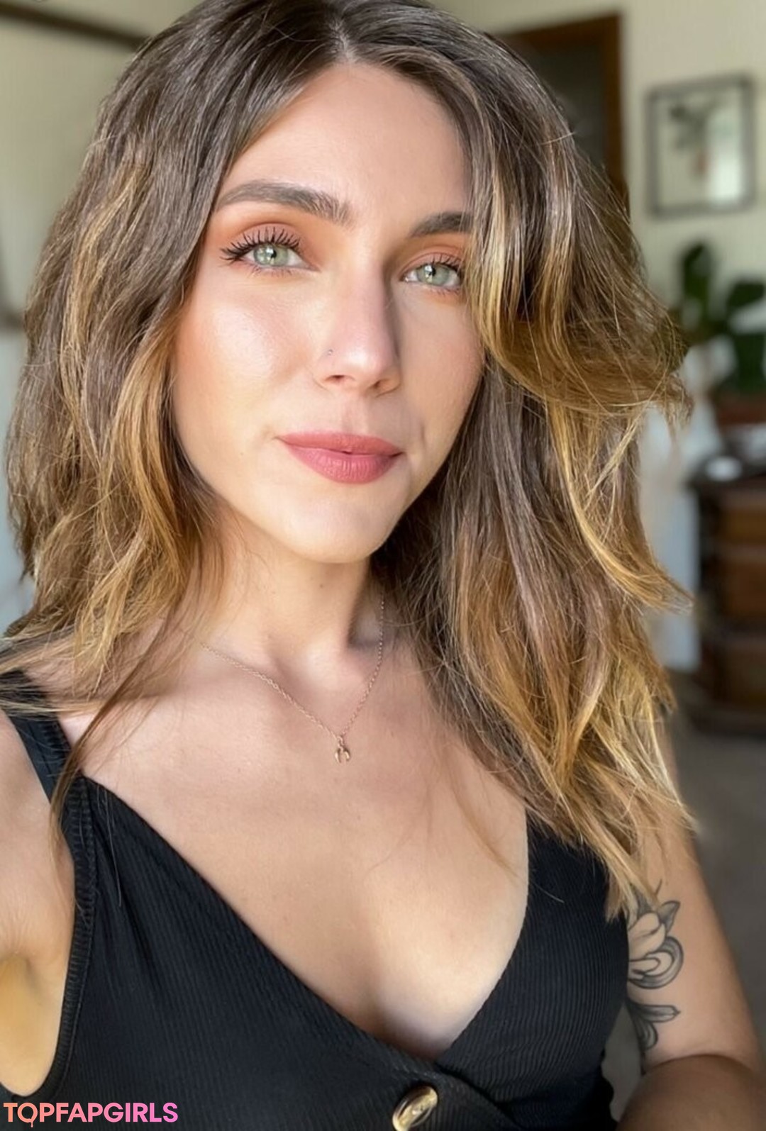 Photo nue de fuite OnlyFans de Marzz #85 Photo nue de fuite OnlyFans de Marzz #85